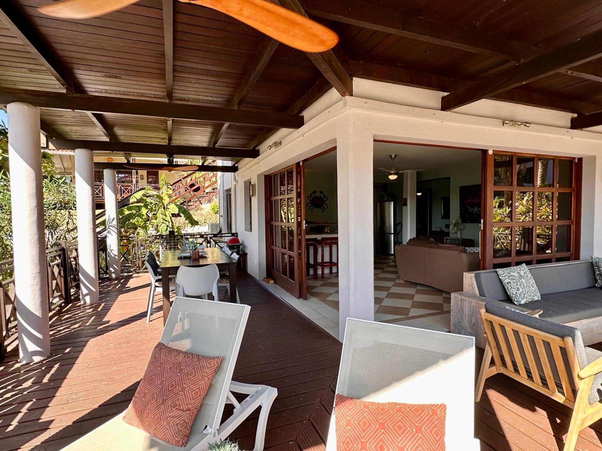 Blue Bay Beach Villas & Apartments מראה חיצוני תמונה