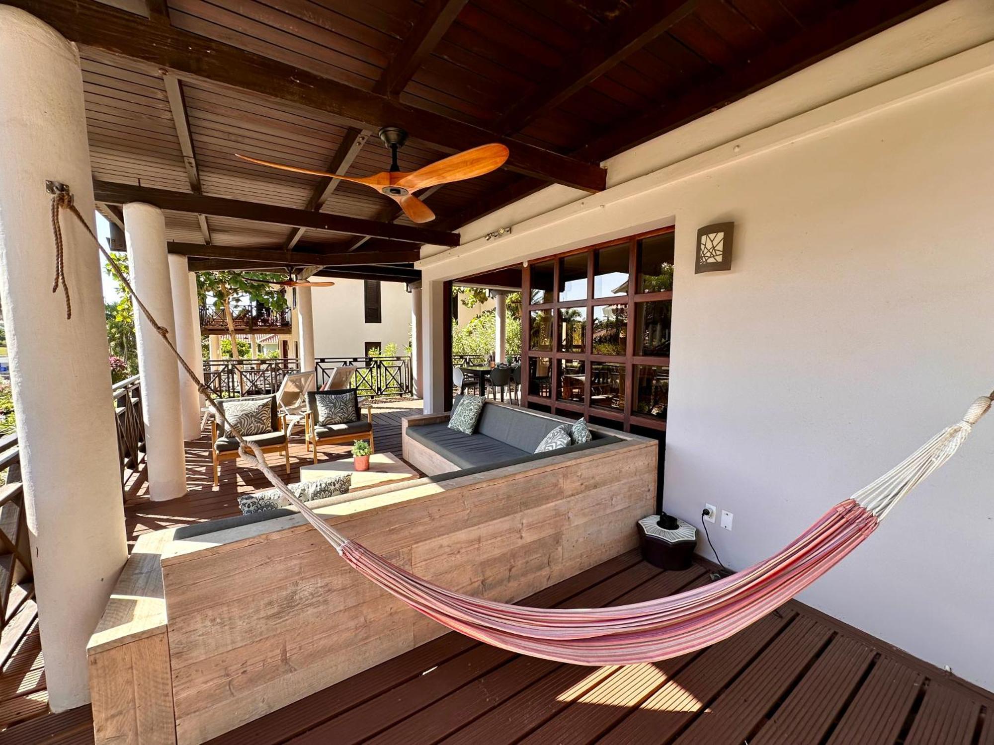 Blue Bay Beach Villas & Apartments מראה חיצוני תמונה