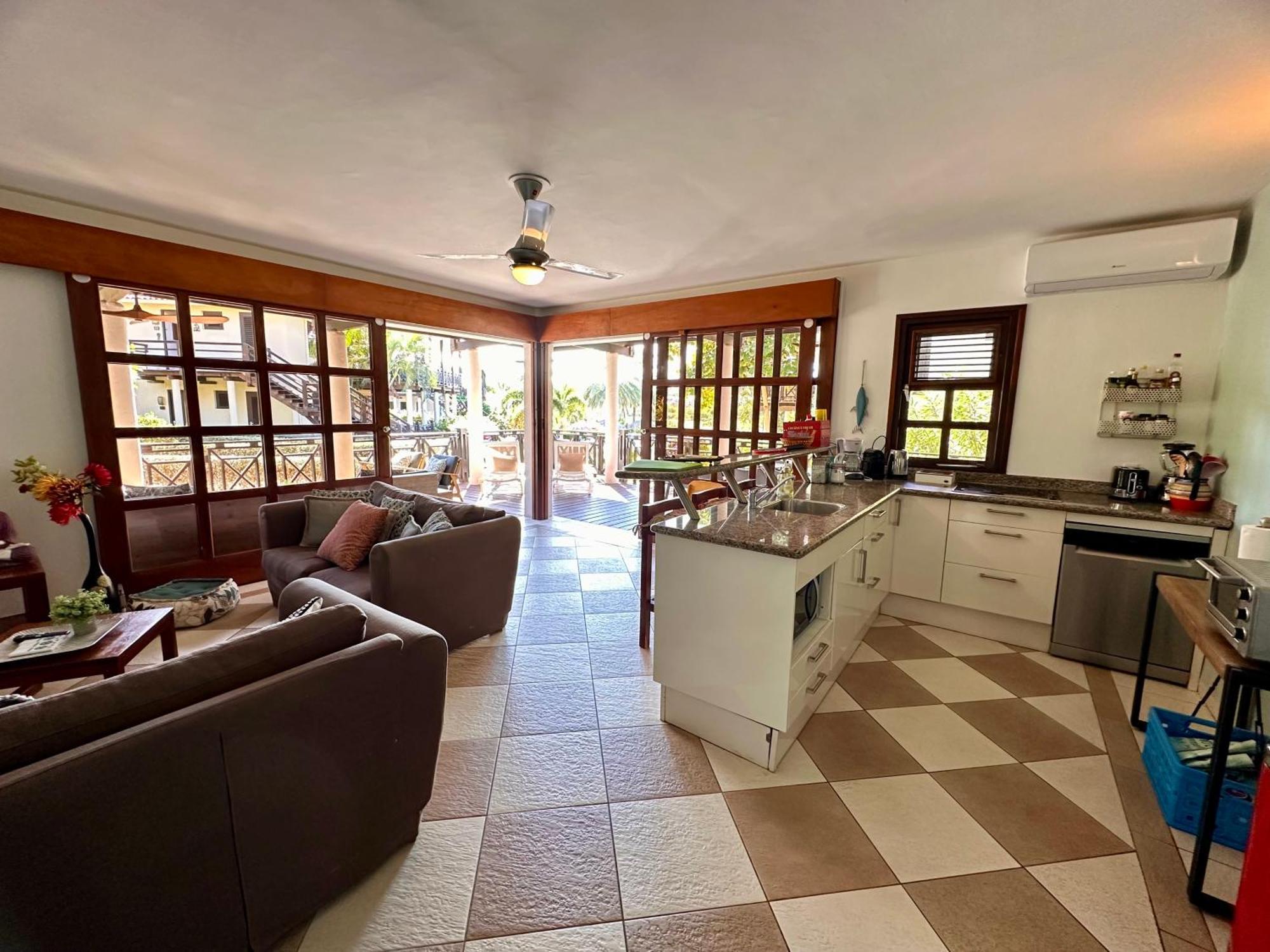 Blue Bay Beach Villas & Apartments מראה חיצוני תמונה